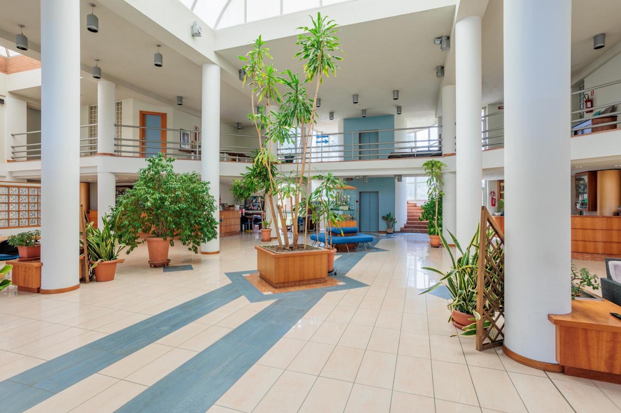 Eurhotel Fontevivo Екстериор снимка