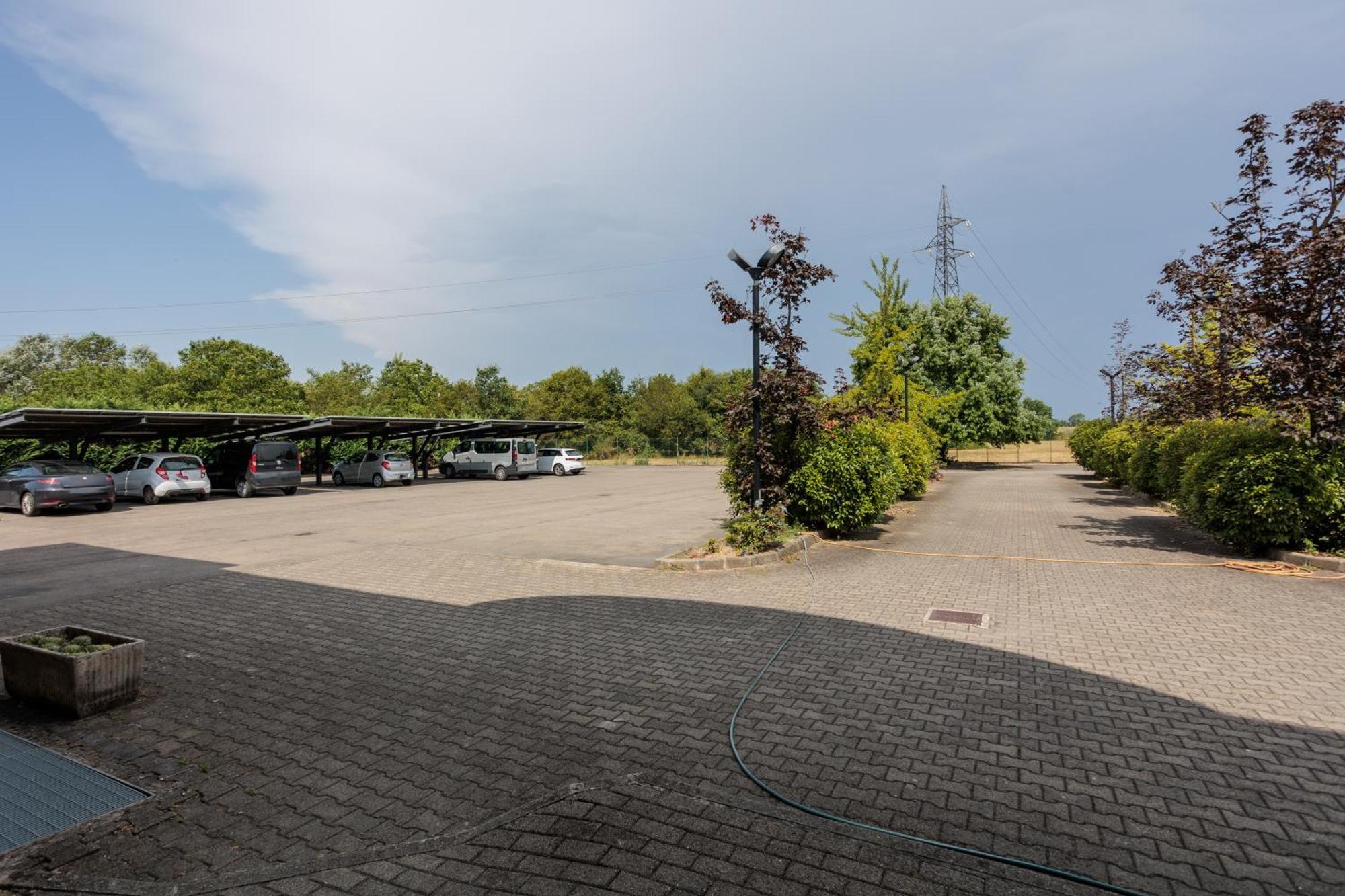 Eurhotel Fontevivo Екстериор снимка